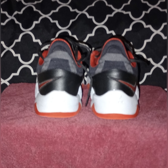 Men's Nike Paul George PG 5 Bred 2021 Size 8.5 - Picture 3 of 11